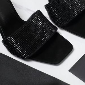 รองเท้าส้นเข็มดีไซน์เนอร์สำหรับผู้หญิงสไตล์เซ็กซี่ รองเท้าผู้หญิงใส่สบายกันลื่น รองเท้าส้นเข็มสีดำคุณภาพสูงคลาสสิก - Product Image 5