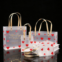 Sacs fourre-tout pliables en PP transparent givré avec impression sérigraphique, boîtes cadeaux élégantes et recyclables pour emballage cadeau