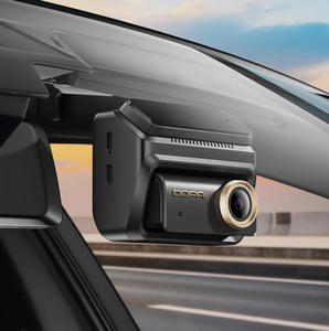 Cámara de Coche Dual DDPAI Z90 Pro Original con Control por Voz Inteligente, Wi-Fi de 5 GHz, Monitor de Estacionamiento 24/7 - Product Image 3