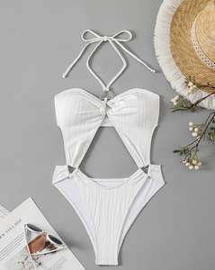 Traje de Baño Enterizo para Mujer, Diseño Sólido, Estilo Bandeau Brasileño, Lazos en el Cuello y la Espalda, Detalle Texturizado, Anillos Decorativos - Product Image 3