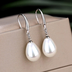 Orecchini a Goccia Simil-Perla per Donne, Gioielli Eleganti e Semplici per Uso Quotidiano - Product Image 2