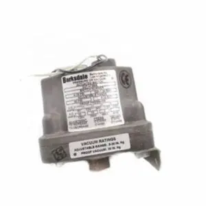 New Barksdale Process Control D2T-H18SS Pressure Switch