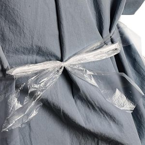 Batas Desechables de Plástico Transparente para Adultos, Delantales Impermeables Transparentes para Uso Doméstico y al Aire Libre - Product Image 5