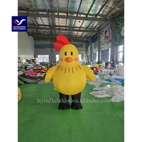 Le prix usine personnalisent le modèle debout gonflable géant de poulet de taille pour annoncer des événements de promotion
