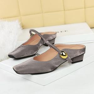 Chaussures Bigtree 1062-1 à talon épais et bas, bout carré, style mule avec brides droites pour femme, idéales pour l'extérieur - Product Image 6