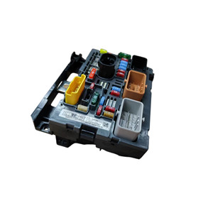 Boîte à fusibles automobile R20 BSM=R05=R04 pour Peugeot Citroën OE 9675879480 9809742880 12 Pièce auto Peugeot <span class=keywords><strong>308</strong></span> Peugeot 307 Accessoires - Product Image 4