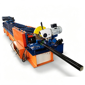 Machines de profilage pour gouttières et tuyaux d'évacuation en acier pour eaux de pluie, et machines pour gouttières et coudes - Product Image 1