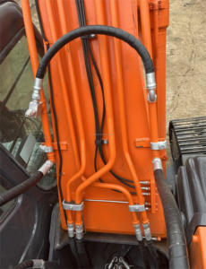 L'excavatrice Zx200-3G de Hitachi en vente a employé 20ton Digger Isuzu moteur d'occasion de composants de noyau de condition moteur inclus - Product Image 5