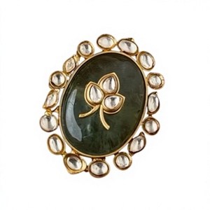 Vêtement traditionnel élégant avec des pierres Look plaqué or Bague élégante pour les mariages fêtes fiançailles porter pour les femmes et les filles - Product Image 2