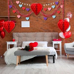 Vòng hoa kim loại màu đỏ và hình trái tim màu đỏ giấy tổ ong bóng tự làm Ngày Valentine đám cưới treo đồ trang trí - Product Image 4