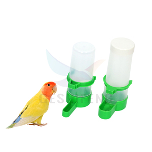 Alimentación y agua de doble uso PP pájaro paloma alimentador de alimentos <span class=keywords><strong>bebedero</strong></span> de agua para pájaros loro - Product Image 1