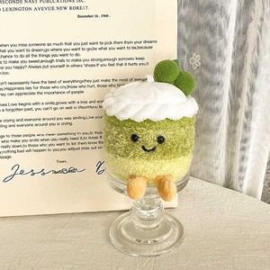 Colgante de Peluche con Diseño de Cereza Degradado y Temática de Viento, Lindo Personaje de Postre, Decoración para Mochila de Pareja - Product Image 3