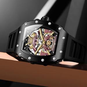 Montre mécanique automatique carrée évidée Drioshipping, noire, étanche, avec bracelet en silicone et lumière nocturne, vente en gros, OEM - Product Image 5