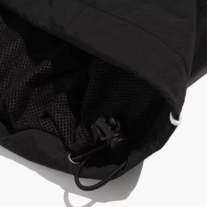 Chaqueta con Capucha Personalizada para Exteriores, Ligera, de Poliéster 100%, Informal, de Secado Rápido, Resistente al Agua, al Viento y al Agua - Product Image 6