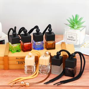 น้ำหอมปรับอากาศในรถยนต์สุดหรู ขนาด 10 มล. <span class=keywords><strong>ขวด</strong></span>น้ำมัน<span class=keywords><strong>หอม</strong></span>ระเหยสำหรับรถยนต์ หินหอม ขนาด 8 มล. <span class=keywords><strong>ขวด</strong></span>กระจก รับทำโลโก้ตามสั่ง - Product Image 1