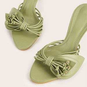 Chaussures à talons pour femme, sandales tendance à fleurs, talons à la mode - Product Image 6