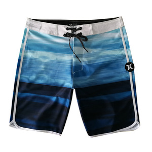 Venta al por mayor de pantalones cortos elásticos de 4 vías personalizados de los hombres de secado rápido Surfer Beach Shorts con cintura alta sin tirantes diseño de impresión XL tamaño - Product Image 5