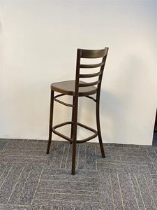 Tabouret de bar en bois à lattes brun foncé avec pieds courbés pour hôtel, bar lounge, comptoir de bar de restaurant occidental - Product Image 4