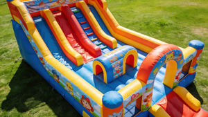 Simulateur de course automobile, simulateur de course automobile pour aire de jeux pour enfants, simulateur de réalité virtuelle, 2 sièges, grande roue à 360 degrés à vendre - Product Image 3