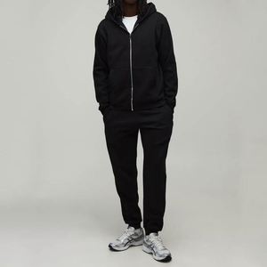 Ensemble de survêtement deux pièces pour homme, noir, basique, uni, avec sweat à capuche zippé et pantalon de jogging - Product Image 1