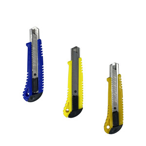 Wholesale Durable Rugged Strong Utility Knife Replaceable Blade Plastic Body High Quality Utility Knife