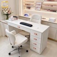 Table de manucure moderne de luxe blanche avec poignées or rose, rangement multi-tiroirs, bureau à ongles pour institut de beauté et salon de manucure