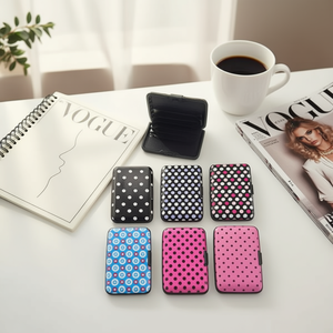 Portacarte a pois 11x7,5 cm Portafoglio alla moda per carte e documenti d'identità - Product Image 2