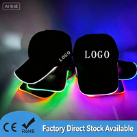 Topi Baseball LED Logo Kustom Pelindung Matahari Menyala Poliester untuk Lari Malam Snapback Pria Wanita Aksesoris Tari Jalanan