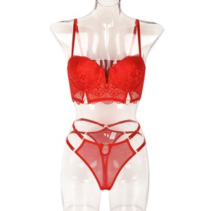 Set di Lingerie Sexy da Donna in Pizzo Rosso con Scollo Profondo a V, Reggiseno con Fibbia e <span class=keywords><strong>Perizoma</strong></span>, 2 Pezzi per Nightclub - Product Image 3
