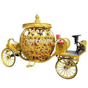 Carrosse électrique de luxe doré, creux, à motif floral de citrouille, avec couronne sur le dessus, pour le transport de la mariée lors de mariages de prestige - Product Image 1