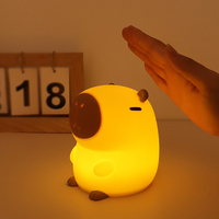 Lampe d'ambiance en silicone souple Capybara mignonne avec contrôle tactile, lumière chaude pour chambre d'enfant, décoration de chevet pour chambre à coucher