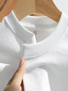 250gsm 100% Cotton T-Shirt Hot Bán Unisex Trống Đồng Bằng T Áo Sơ Mi Đơn Giản Giản Dị Biểu Tượng Tùy Chỉnh Số Lượng Lớn Áo Thun Cho Nam Giới - Product Image 3