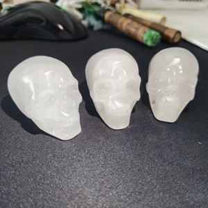 Calaveras de Cuarzo Transparente Natural Talladas a Mano al por Mayor, Adorno de Cristal para Decoración del Hogar, Piedra Curativa, Cristal Tallado a Mano - Product Image 1