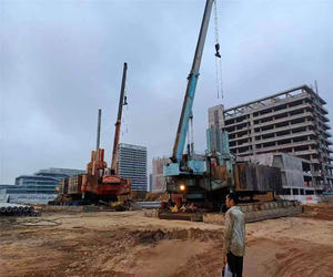 État d'occasion Sunward ZYJ680 680 tonnes zyj680 hydraulique statique pilon fabriqué en 2012 - Product Image 1