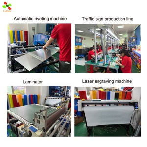 Luci di Segnalazione Stradale Ricaricabili a Energia Solare, Quattro Unità, Protezione IP54, Funzionamento 24/7 per Autostrade, Produzione Shenzhen - Product Image 5