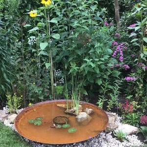 Cheminée d'extérieur ronde moderne en acier corten et béton avec bois de chauffage-Design haut autoportant Chauffage d'extérieur portable - Product Image 2