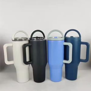 2025 moderno y elegante taza de acero inoxidable de 40OZ mango de paja plegable ligero Big Mac aislamiento de coche a prueba de fugas vacío portátil - Product Image 6