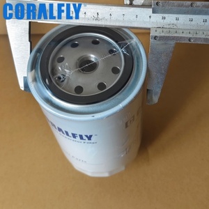 Élément filtrant séparateur eau-carburant 84348882 FS19821 P550904 BF1365 WK950/19 Filtre à carburant pour moteur diesel de tracteur New Holland - Product Image 2
