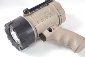 Hiệu suất cao 690lm IP67 không thấm nước dẫn đèn pin với 4 chế độ chiếu sáng có thể điều chỉnh đứng cho sử dụng công nghiệp tất cả các kịch bản - Product Image 2