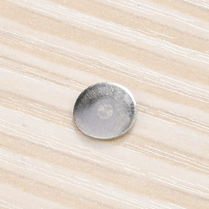 ตะปูตอกแบบแบน Wenzhou Platinum Link ขนาด 7x10 มม. สีเงิน ทำจากเหล็กกล้าคาร์บอน ทนทาน สำหรับงานตกแต่งเฟอร์นิเจอร์ - Product Image 4