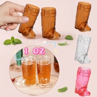 Mini gobelets en plastique réutilisables de 1 oz en forme de botte de cowboy, transparents, avec logo et couleur personnalisables, pour fournitures de fête d'anniversaire adulte, décoration de mariage