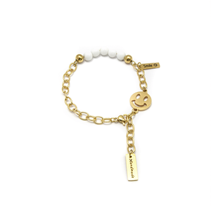 สร้อยข้อมือ Smile Charm ชุบทอง สแตนเลสสตีล ทนทาน เป็นมิตรต่อสิ่งแวดล้อม เครื่องประดับแฟชั่น - Product Image 2