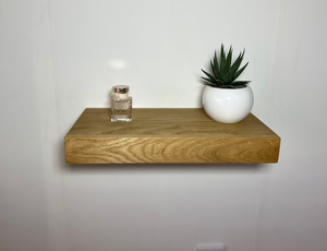 منظم حائط مدمج للأشياء الثمينة رف عائم من البلوط الريفي مع رف تخزين سري عائم حجرة سرية - Product Image 5