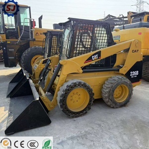 รถตักล้อยางมือสอง รุ่น Cat 226B ใช้งานน้อย ชั่วโมงการทำงานต่ำ |   สภาพเดิมแท้ 100% และประสิทธิภาพสูงสำหรับงานเกษตร/โครงการเทศบาล - Product Image 1