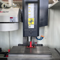 Centre CNC VMC650 Centre d'usinage vertical CNC de haute qualité Broche BT40 Système de contrôle GSK