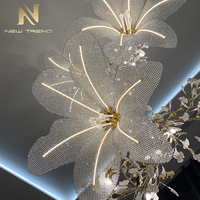 Lampe romantique inspirée de la nature Décoration intérieure Fête Plante artificielle Fleur LED Lustre en cristal de mariage