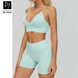 Conjunto de Sujetador Deportivo con Espalda Descubierta y Logotipo Personalizado, Leggings Cortos para Mujer, para Correr, Yoga, Fitness - Product Image 2