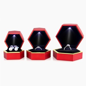 diamonds direct ring box