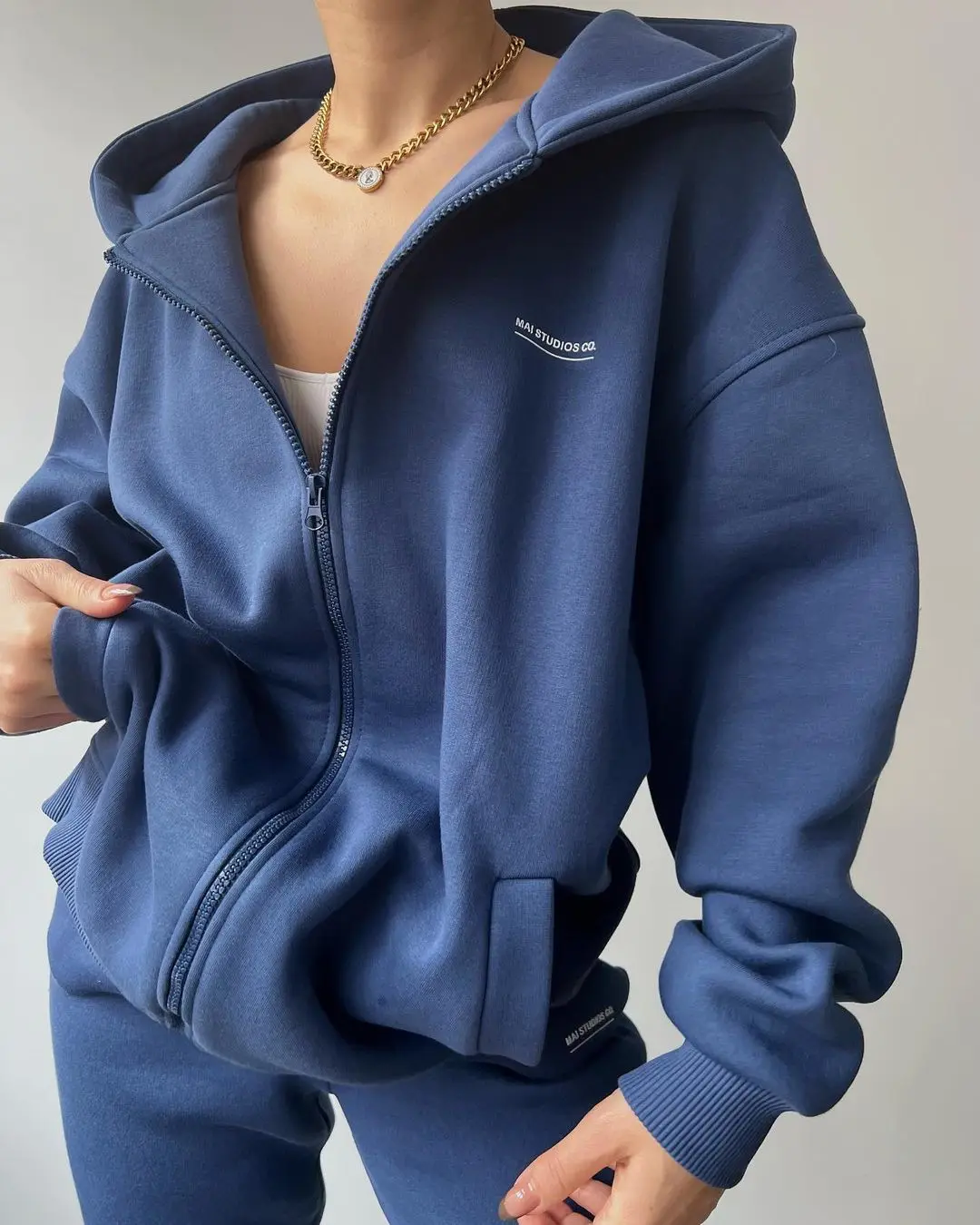 Manufacturers Custom Womens Fill Zip Blank Quarter Sweat Shirt Sweatshirt Sweatpants Pullover Hoodies And Jogger Sets For Woman