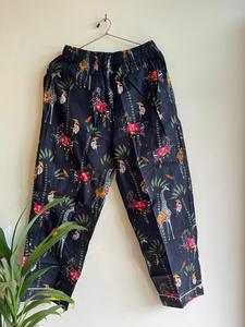 Hermoso pijama negro de algodón con cuello en V para mujer, traje de noche transpirable, estampado de animales, estilo Sexy suave, ropa de dormir de talla grande para mujer - Product Image 2